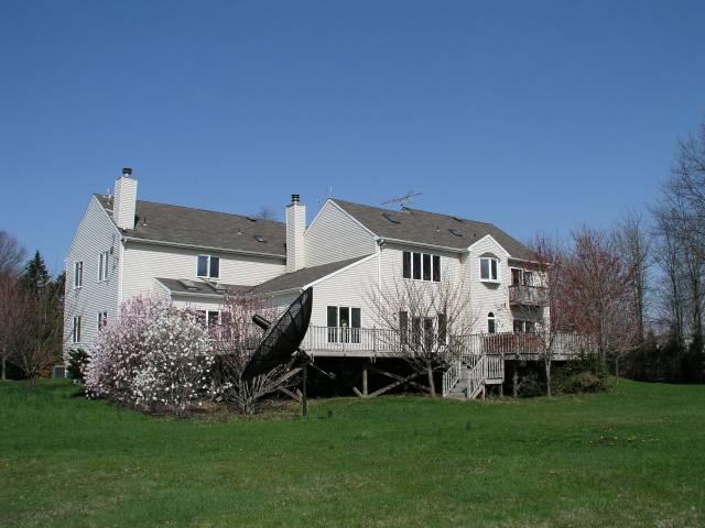 MLS #/Web ID: 2696573