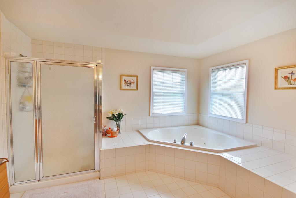 24 SCHWEINBERG DR