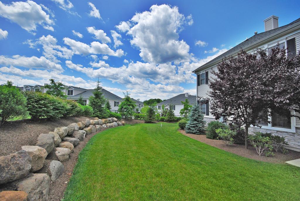 24 SCHWEINBERG DR