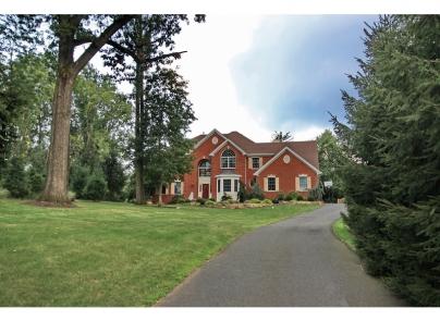 MLS #/Web ID: 2708073