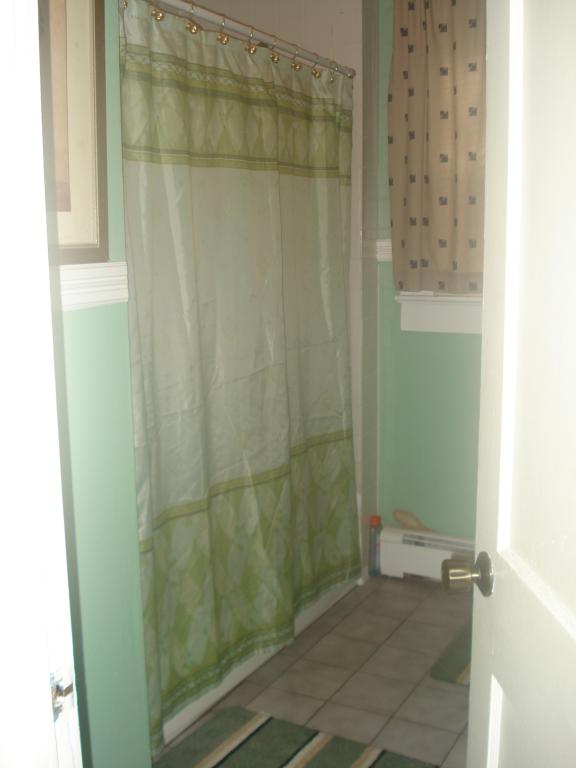 18 E.ELYCROFT AVENUE