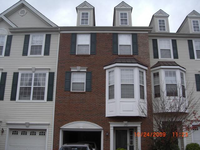 MLS #/Web ID: 2724673