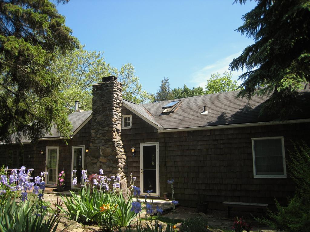 970 RIDGE ROAD