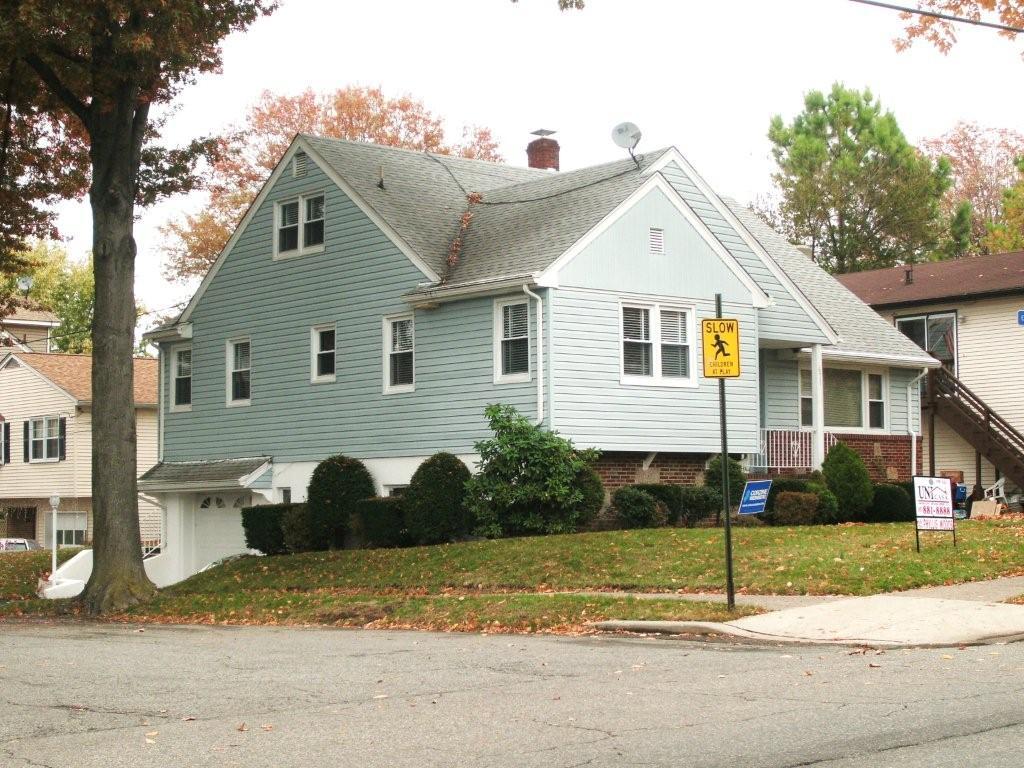 MLS #/Web ID: 2683974