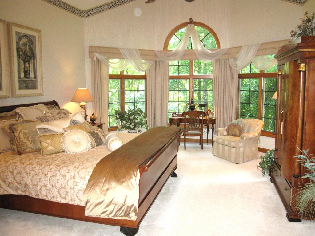 MLS #/Web ID: 2694874