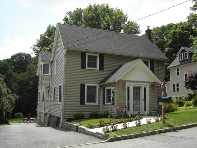MLS #/Web ID: 2697674