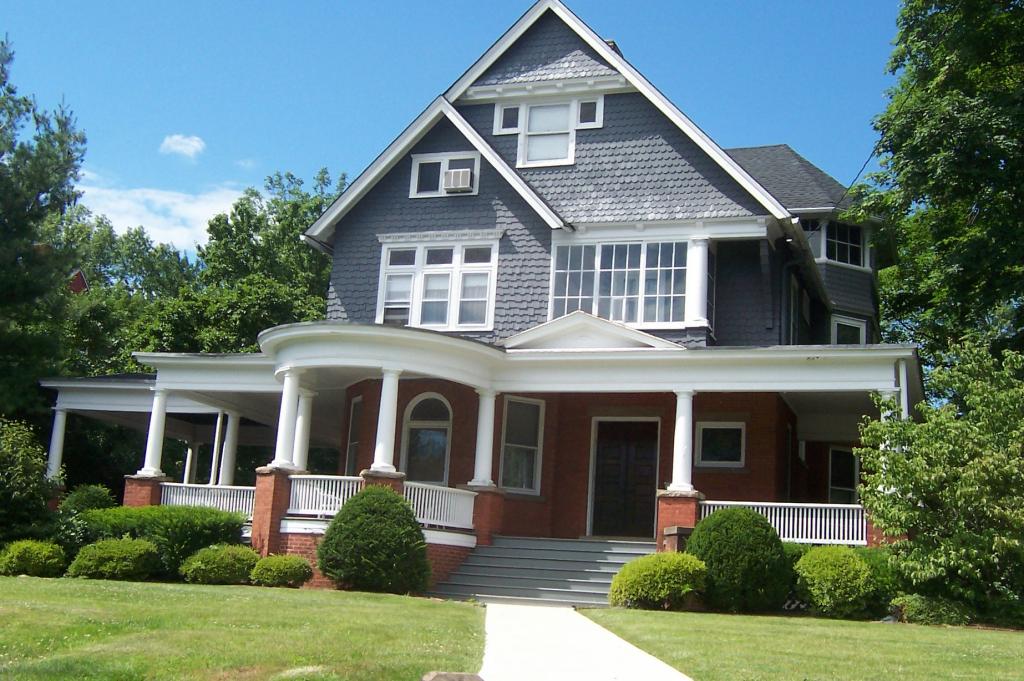 240 Altamont Place