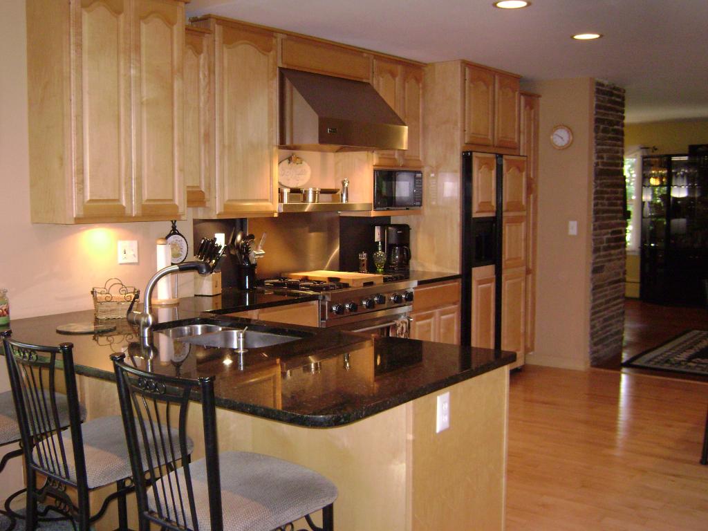 MLS #/Web ID: 2710174