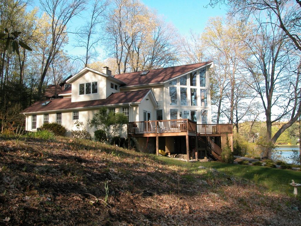 28 HEMLOCK AVE