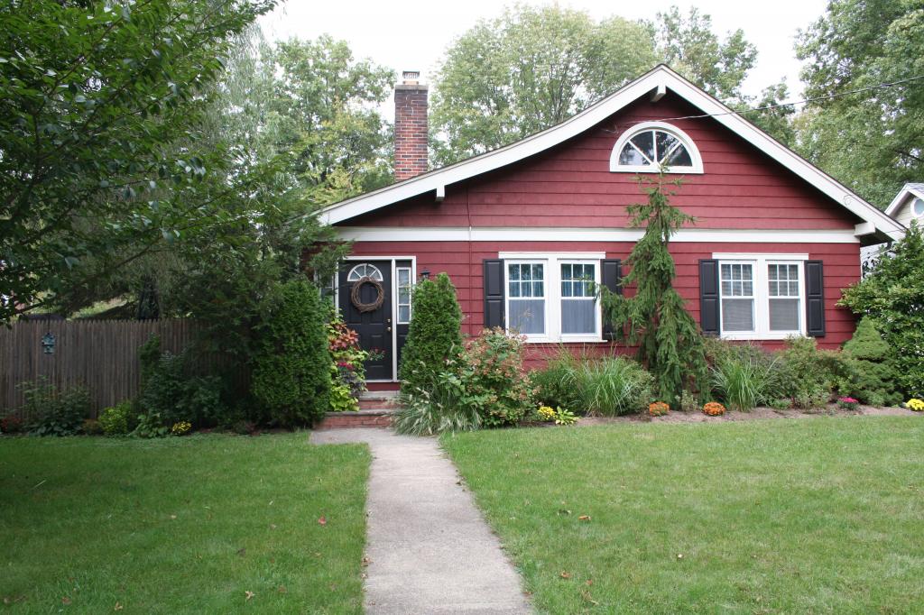 159 CHERRY AVE