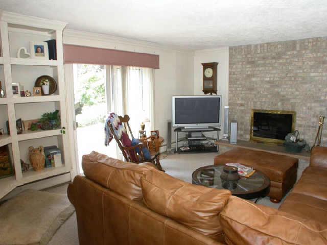 MLS #/Web ID: 2720574