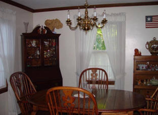 7 RYDER RD
