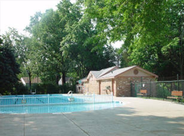 7 RYDER RD