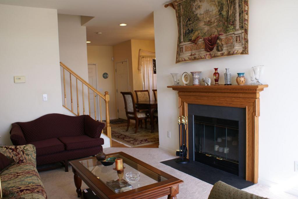 3005 KING CT