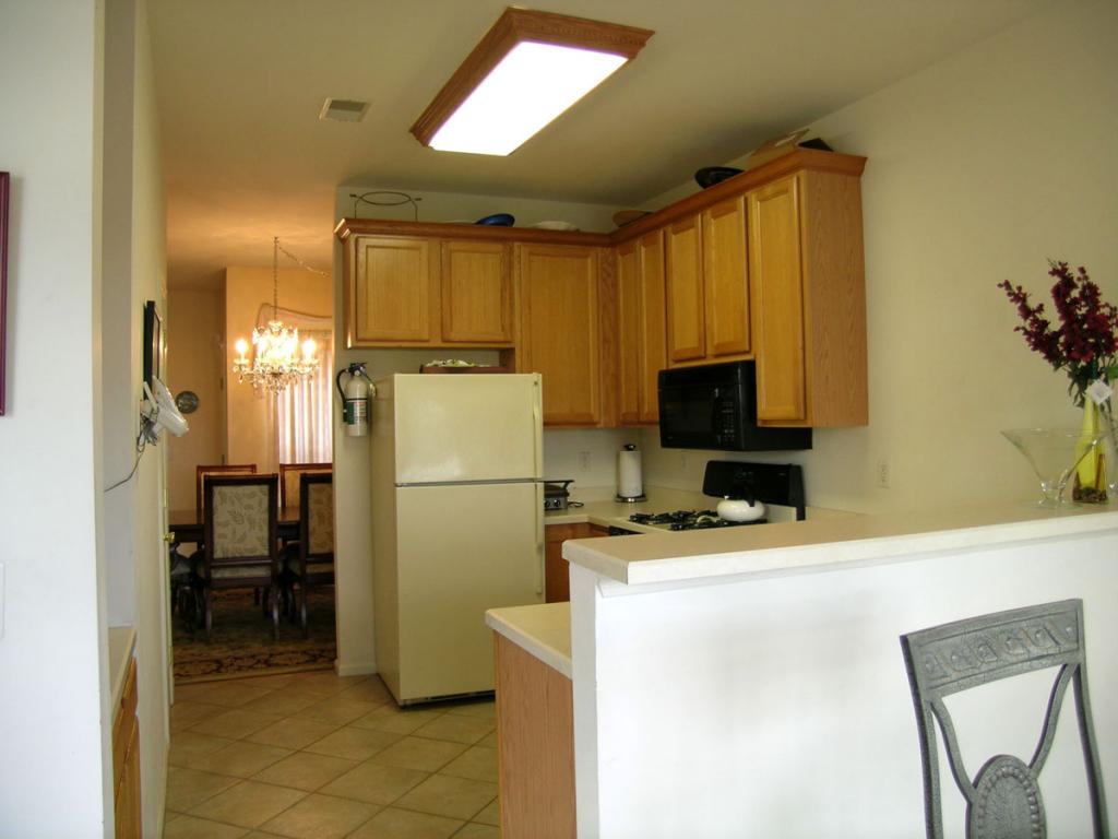 3005 KING CT