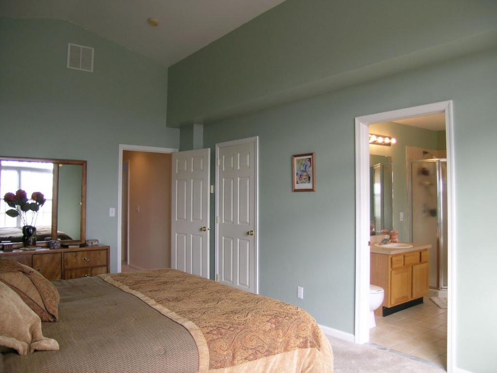 3005 KING CT
