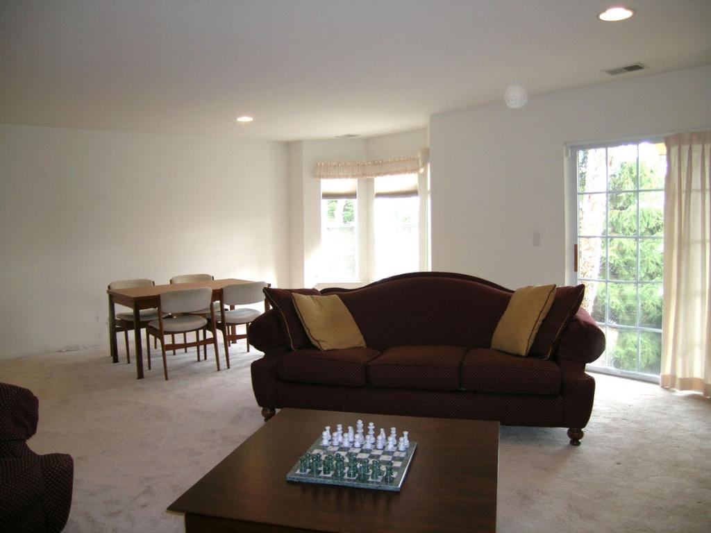 3005 KING CT