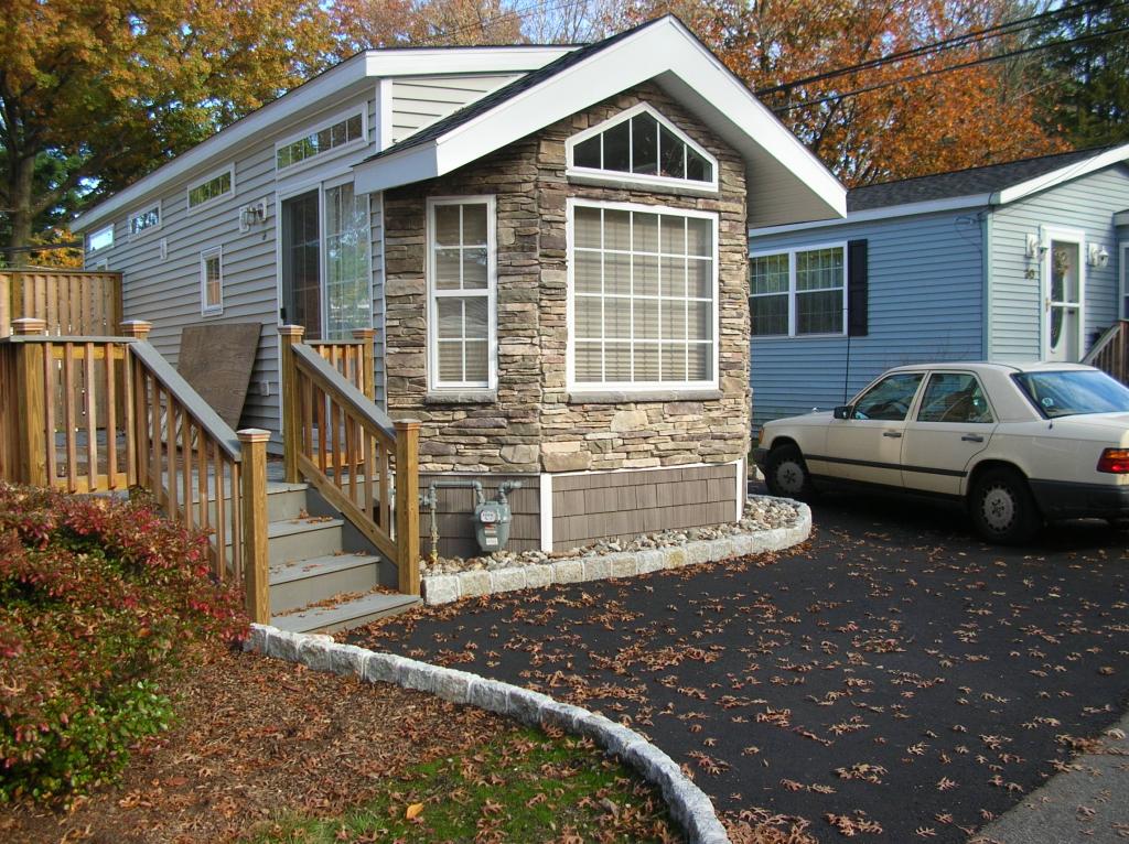 Single Family Home for Sale, ListingId:14350952, location: 600 PULIS AVE Mahwah 07430
