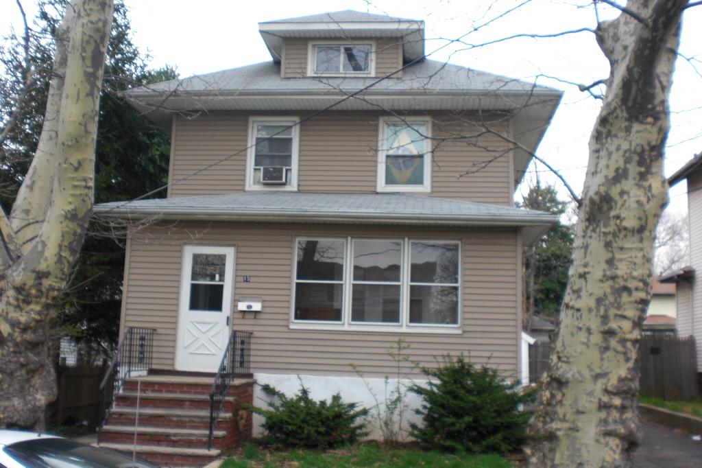 MLS #/Web ID: 2672775