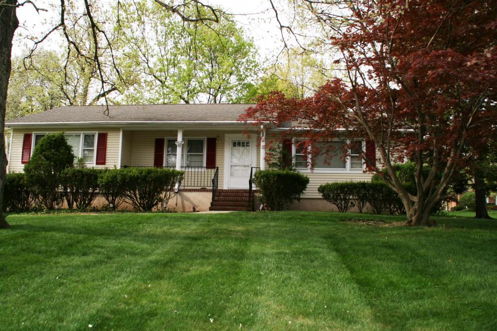 14 DEERFIELD RD