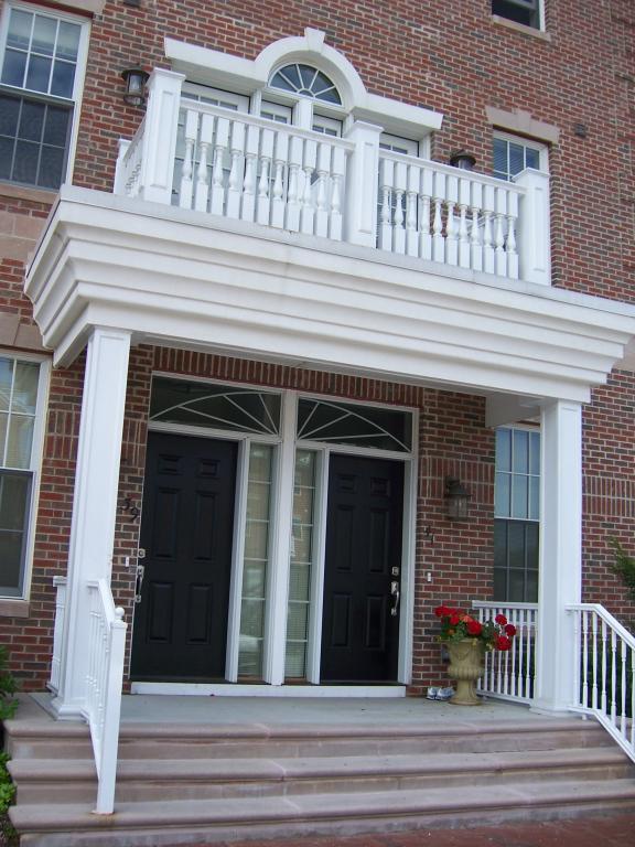 41 Carillon Circle