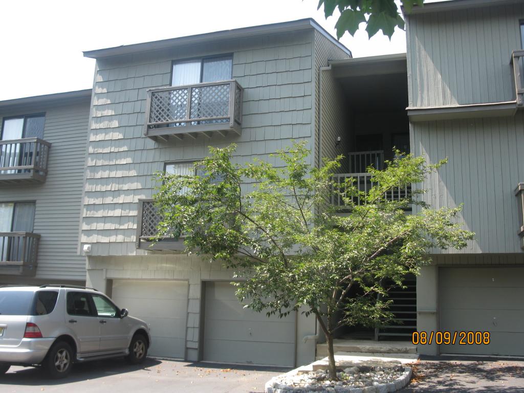 MLS #/Web ID: 2705475
