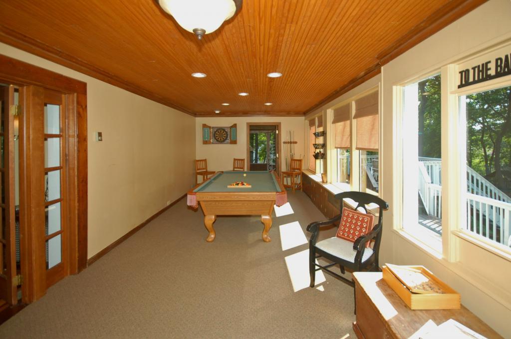 MLS #/Web ID: 2707175