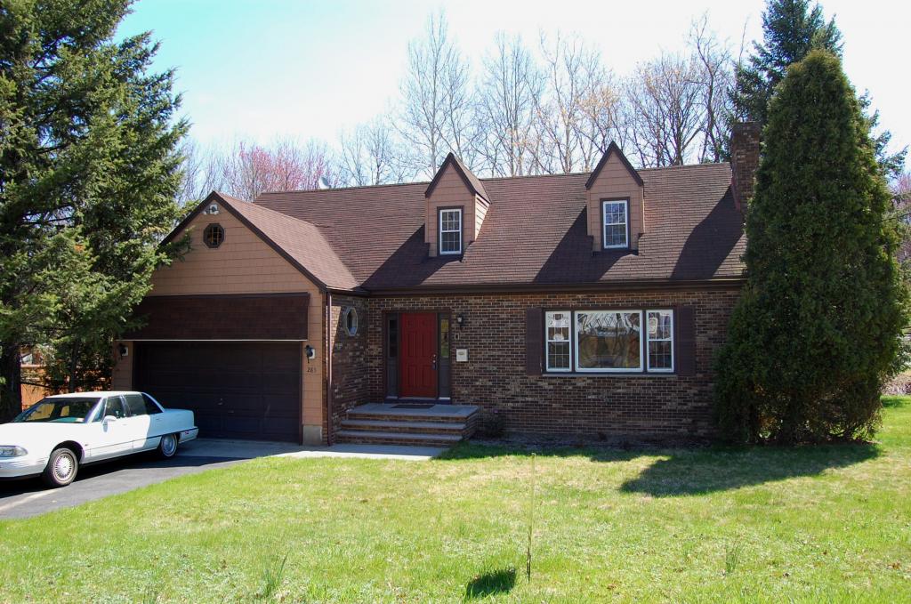 285 RIDGE RD