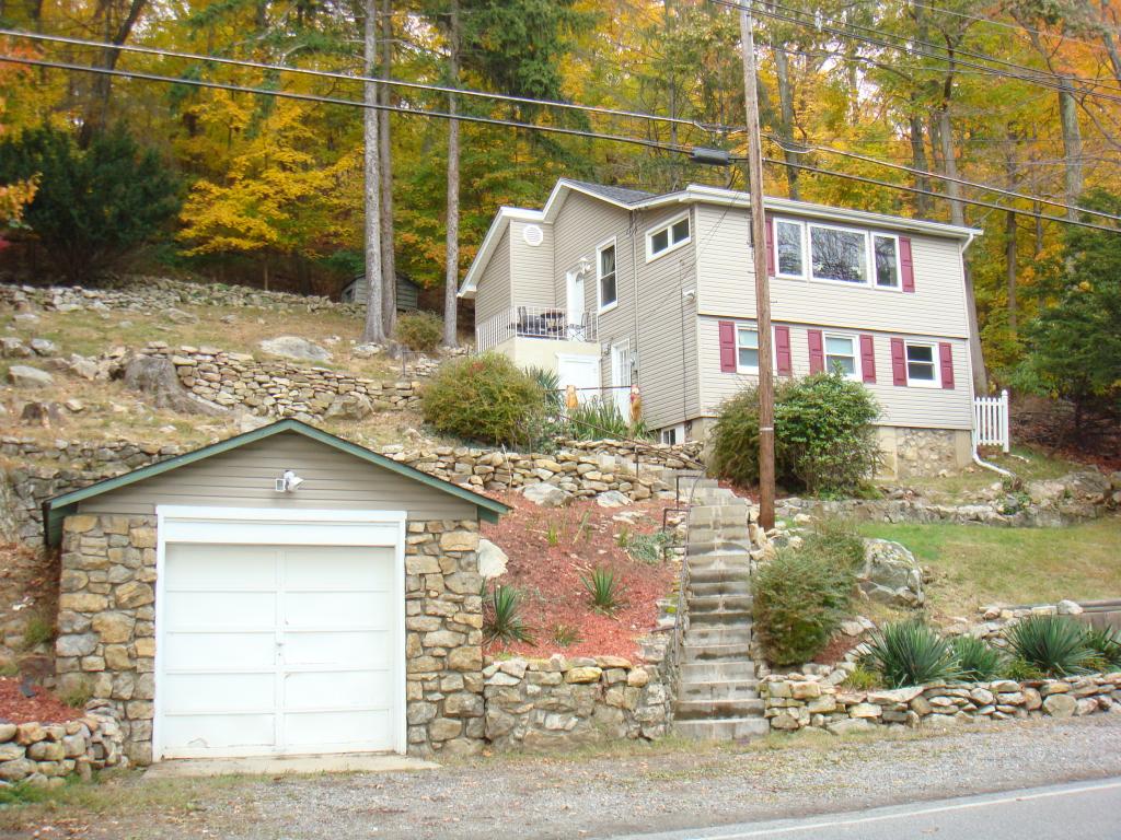 MLS #/Web ID: 2721675