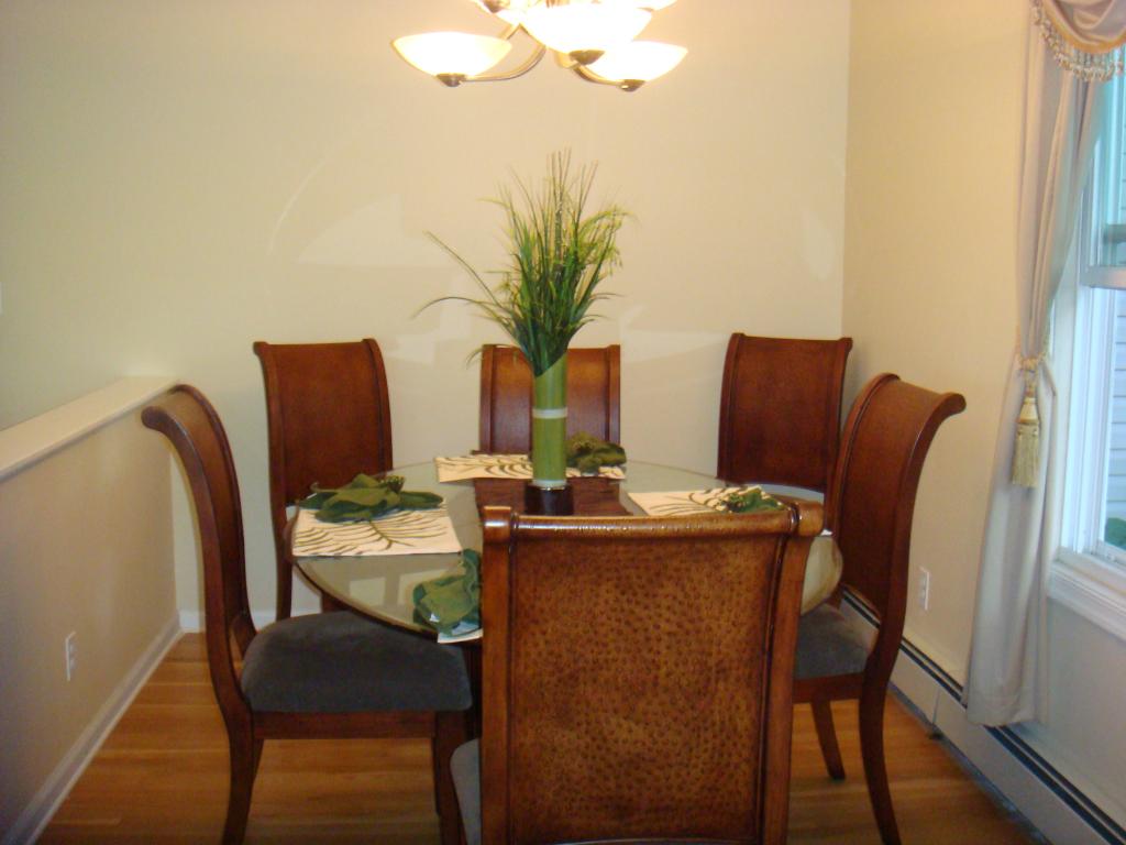MLS #/Web ID: 2721675
