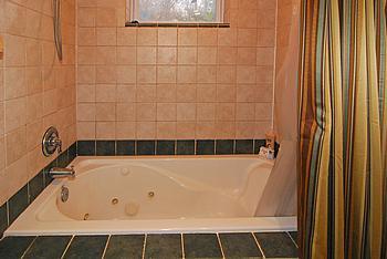 MLS #/Web ID: 2721675