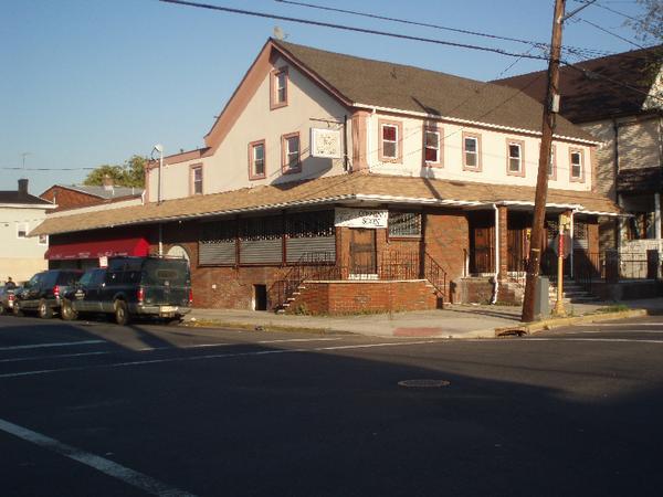 MLS #/Web ID: 2723075