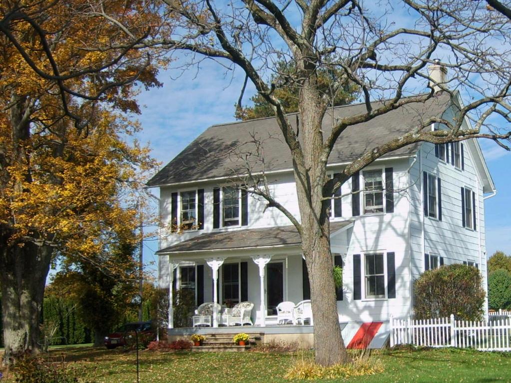 6 PLEASANT VIEW MANOR RD