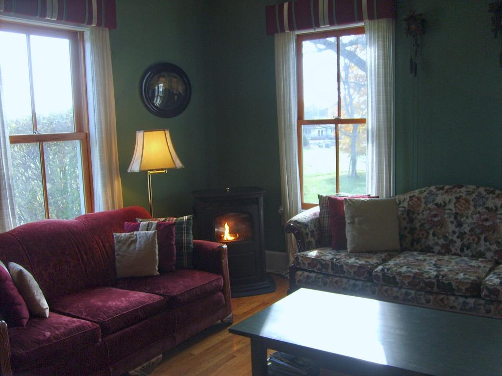 6 PLEASANT VIEW MANOR RD