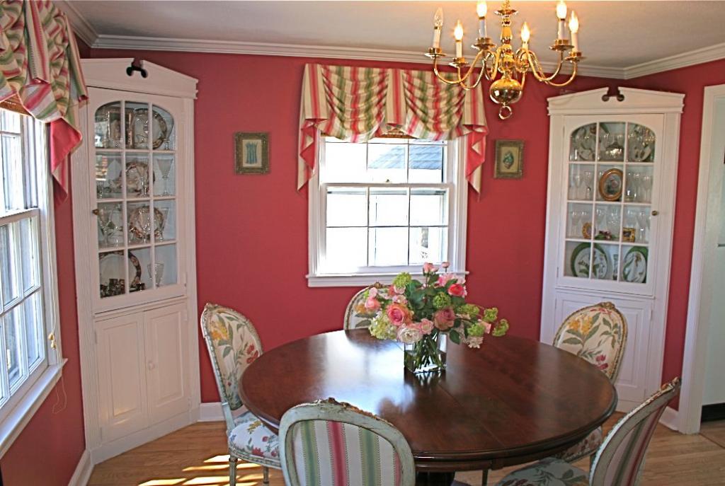 MLS #/Web ID: 2724775