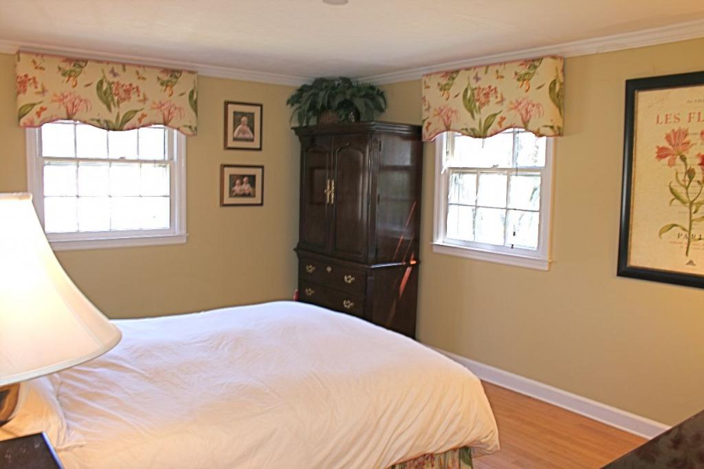 MLS #/Web ID: 2724775