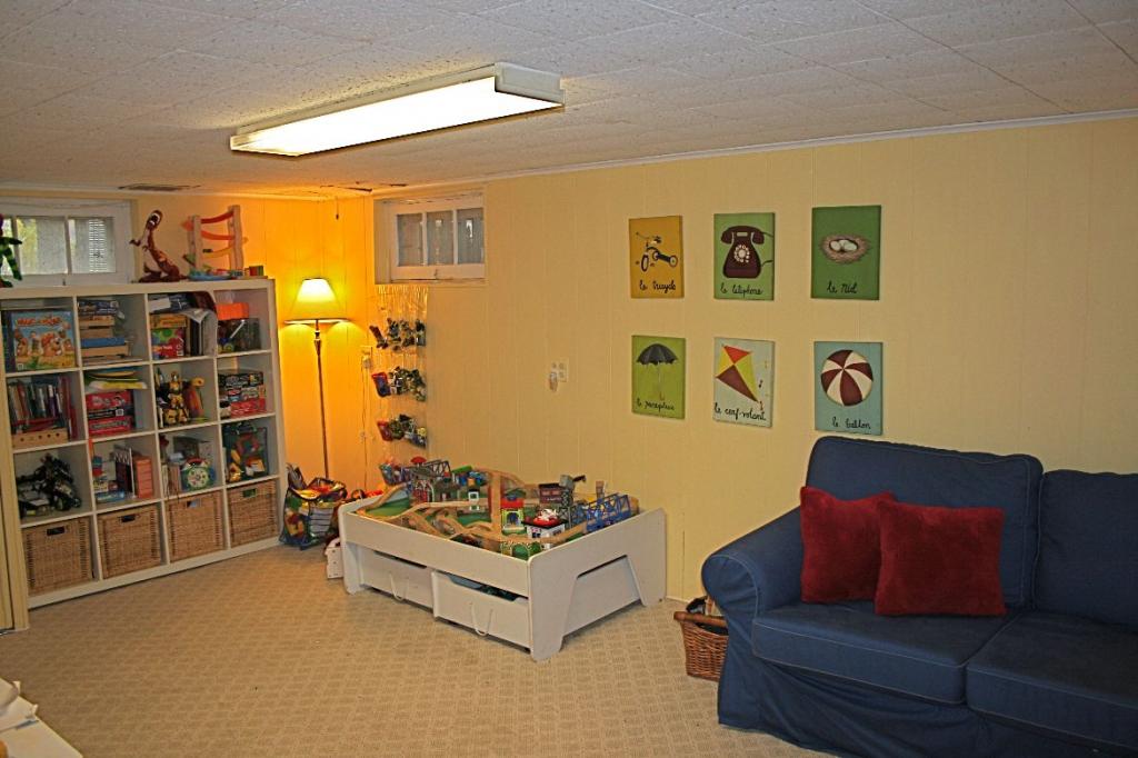 MLS #/Web ID: 2724775
