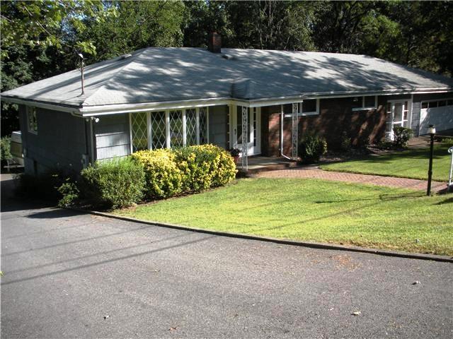 615 HIGHLAND AVE