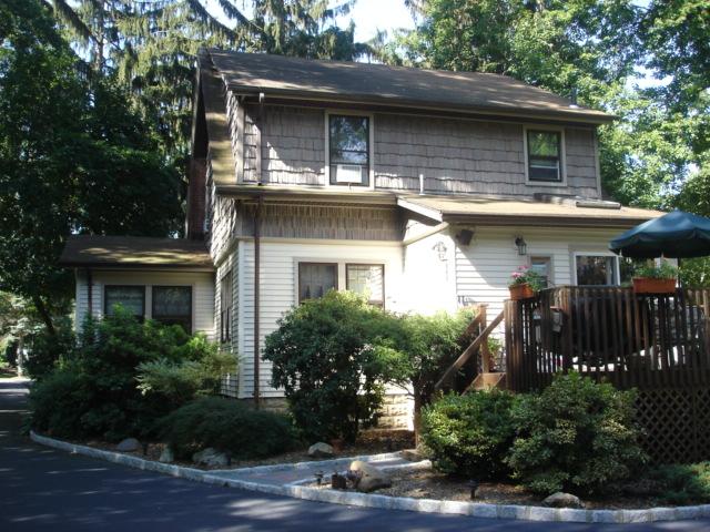 MLS #/Web ID: 2683576