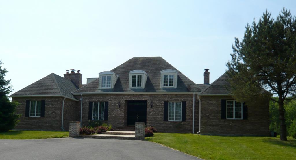 735 County Road 579