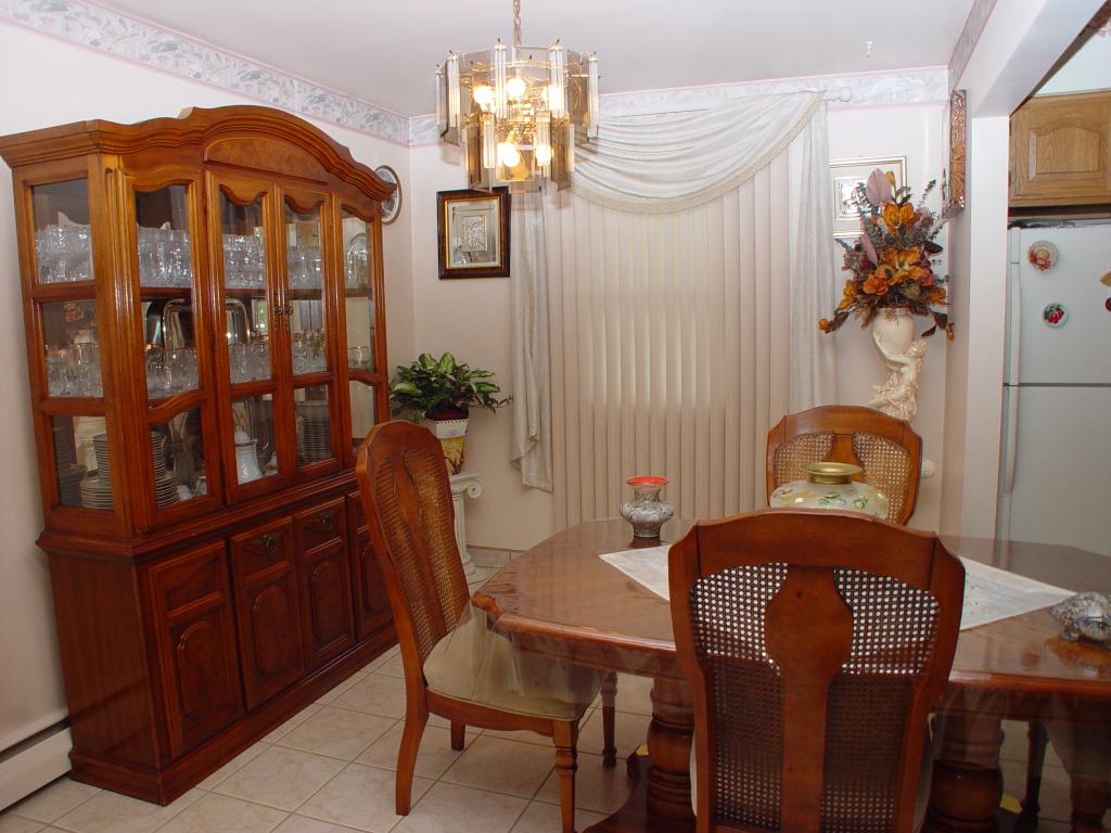 MLS #/Web ID: 2697576