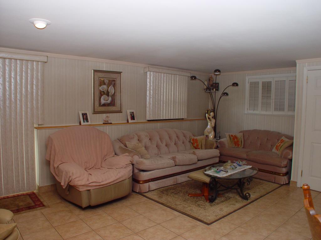 MLS #/Web ID: 2697576
