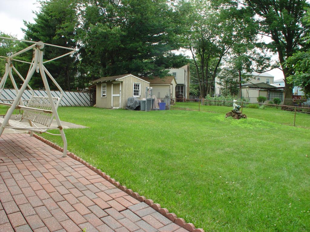 MLS #/Web ID: 2697576