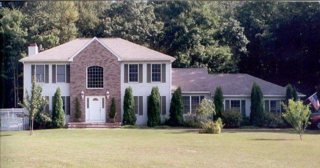 106 HENDERSON RD