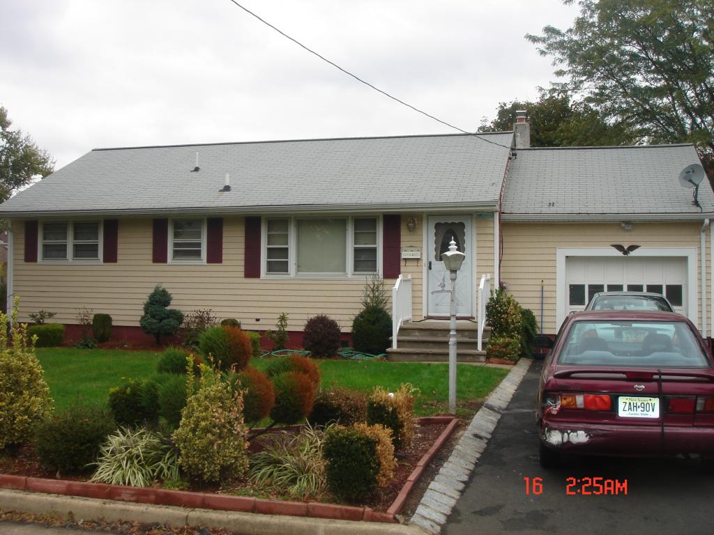 200 WHITE AVE