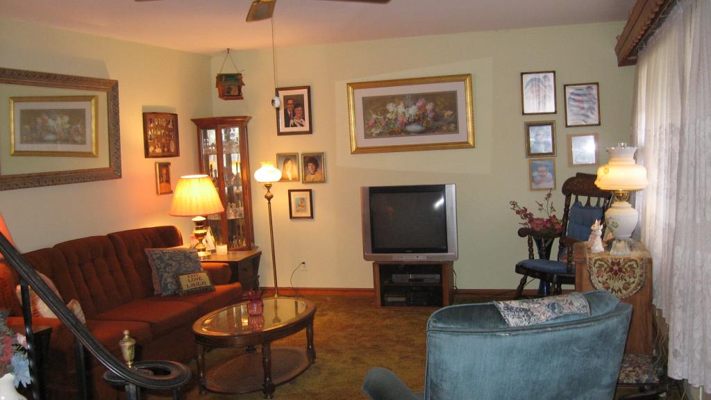 MLS #/Web ID: 2724276