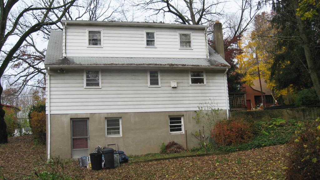 MLS #/Web ID: 2724276