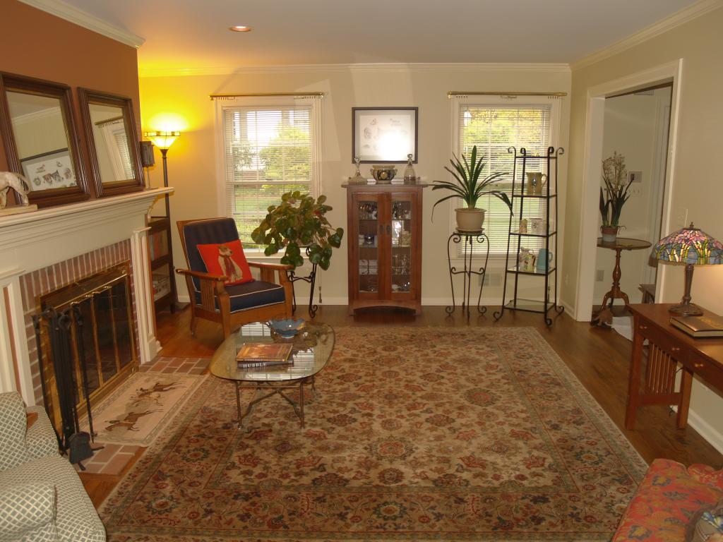 54 MURRAY HILL SQ