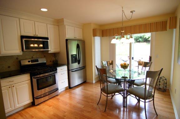 MLS #/Web ID: 2705677