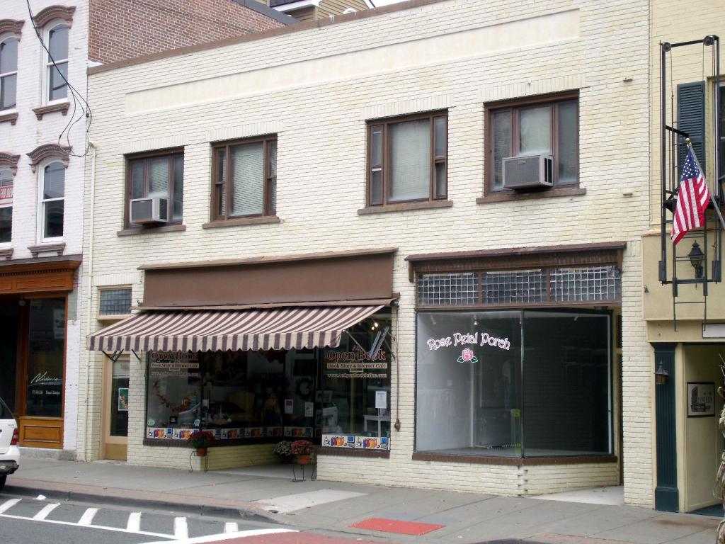169 SPRING ST